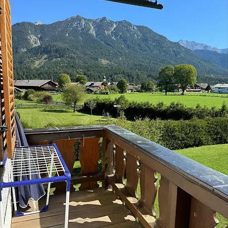 Alpinum Apartamento *